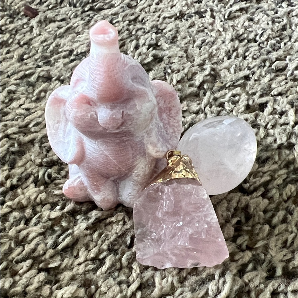 Rose Quartz Elephant Figurine & Stone Pendant Set